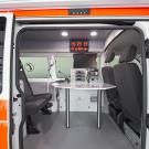 Einsatzleitwagen ELW1 mit gro&szlig;em Besprechungstisch